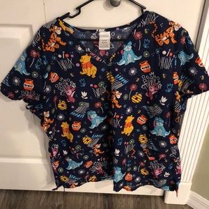✨XL New Disney Scrub Top✨